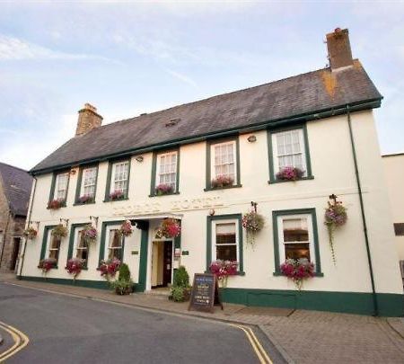 The George Hotel Wetherspoon 브레컨 외부 사진